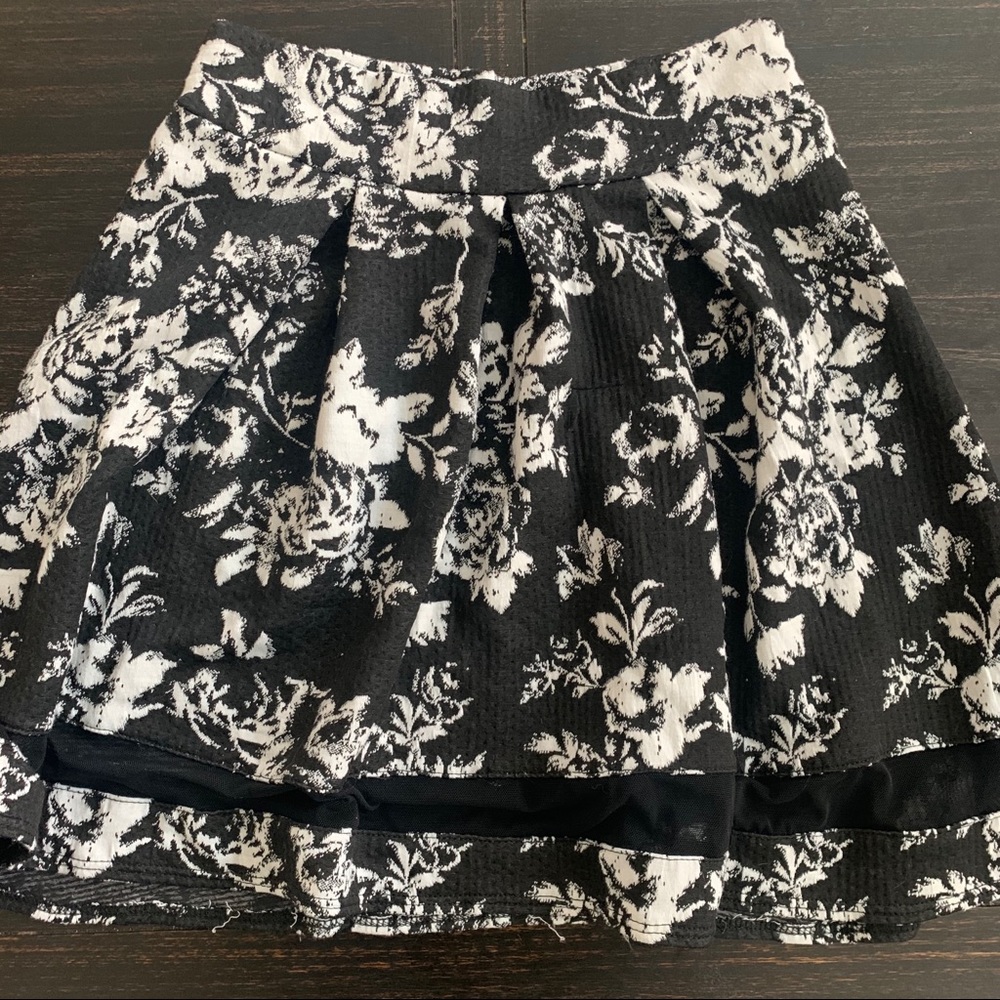 High Waisted Floral Skirt